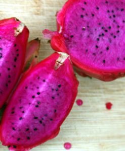 Hylocereus undatus pink fruit